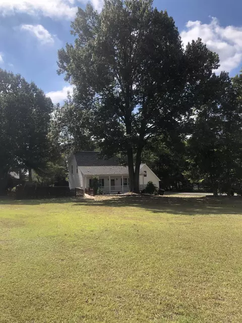 2555 Sumter Dr, Garner, NC 27529 photo 2