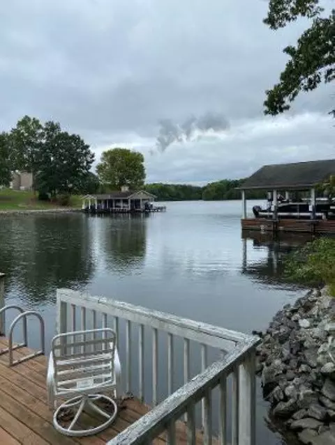 247 Point Trl, Semora, NC 27343 photo 3