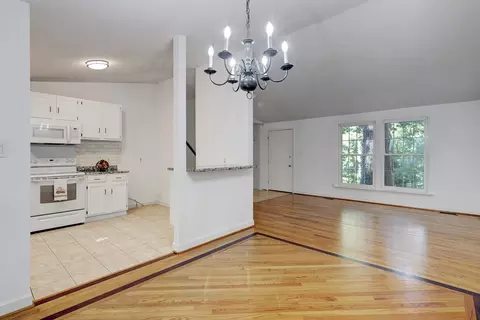 7317 Shellburne Dr, Raleigh, NC 27612 photo 8