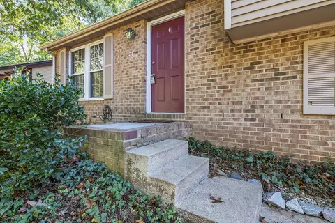 7317 Shellburne Dr, Raleigh, NC 27612 photo 3