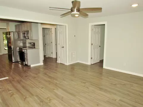 208 Lamberth St, Roxboro, NC 27573 photo 5