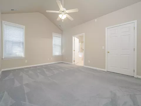 10450 Dapping Dr, Raleigh, NC 27614 photo 12