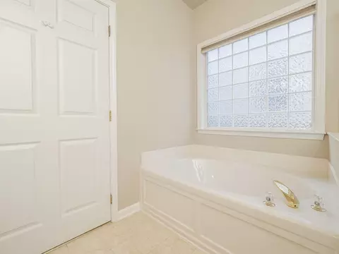 10450 Dapping Dr, Raleigh, NC 27614 photo 15