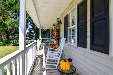 7 Atlantic Ave, Benson, NC 27504 photo 3