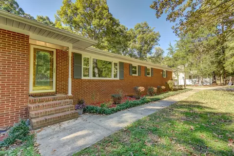 5105 Stephens Ln, Durham, NC 27712 photo 2