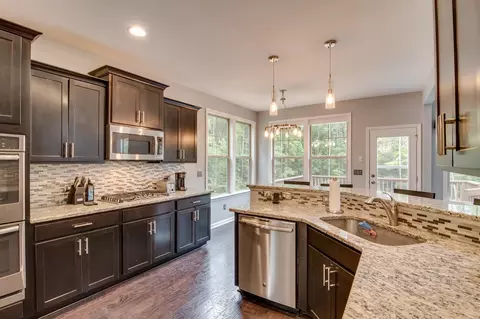 110 Mesquite Dr, Durham, NC 27703 photo 4