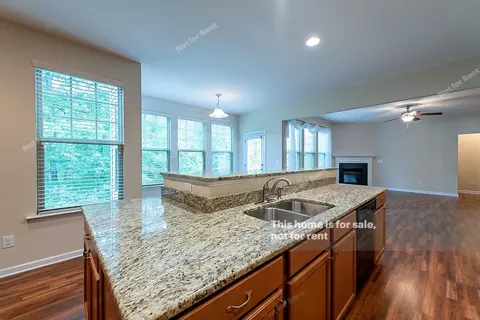 1502 Eagle Lodge Ln, Durham, NC 27703 photo 5