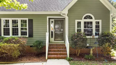 202 Nicholson Dr, Garner, NC 27529 photo 2