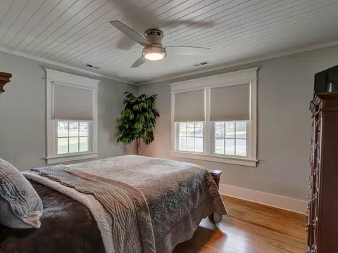 305 E Holmes St, Benson, NC 27504 photo 19