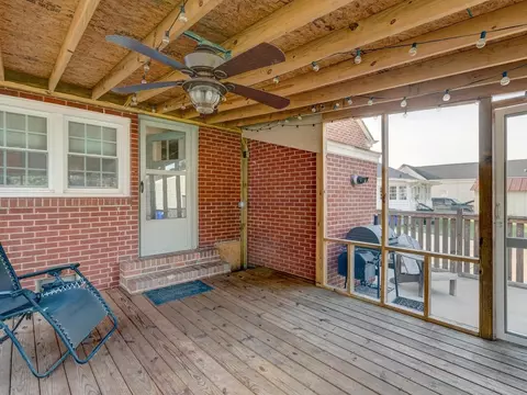 305 E Holmes St, Benson, NC 27504 photo 25