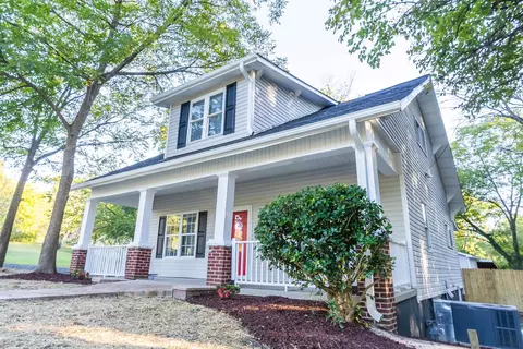 622 E Umstead St, Durham, NC 27701 photo 3