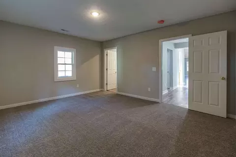 702 E Divine St, Dunn, NC 28334 photo 21