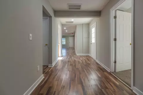 702 E Divine St, Dunn, NC 28334 photo 12