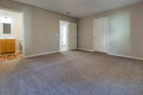 702 E Divine St, Dunn, NC 28334 photo 17
