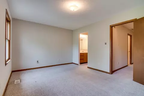 321 Wildberry Ln, Durham, NC 27705 photo 12