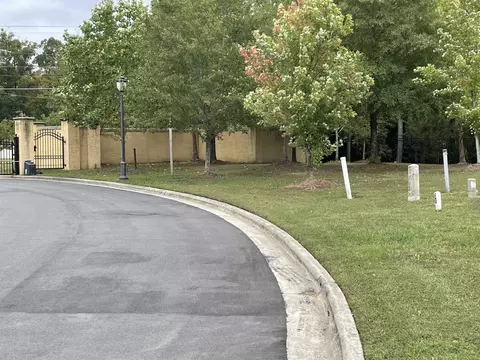 32 Al Acqua Dr, Durham, NC 27707 photo 3