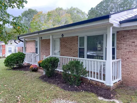 205 Hillcrest Dr, Smithfield, NC 27577 photo 3