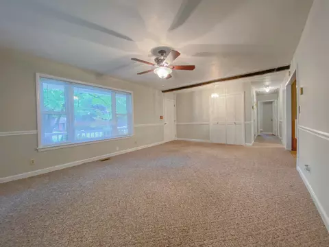 205 Hillcrest Dr, Smithfield, NC 27577 photo 5