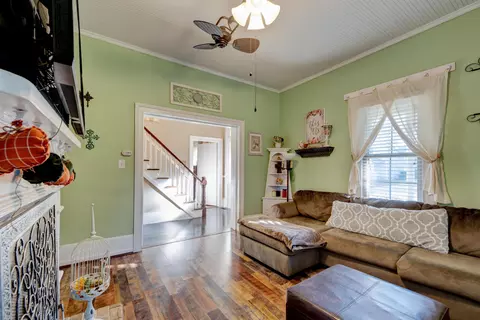 316 W Main St, Benson, NC 27504 photo 10