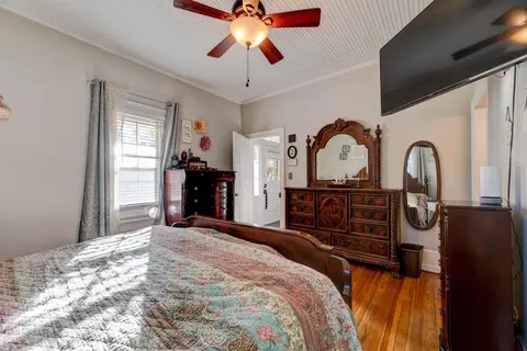 316 W Main St, Benson, NC 27504 photo 13
