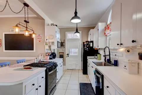 316 W Main St, Benson, NC 27504 photo 20
