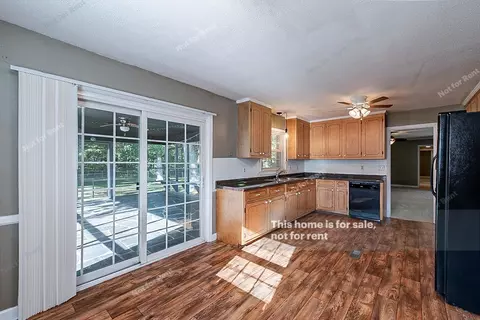 2631 Barwick Dr, Durham, NC 27704 photo 3