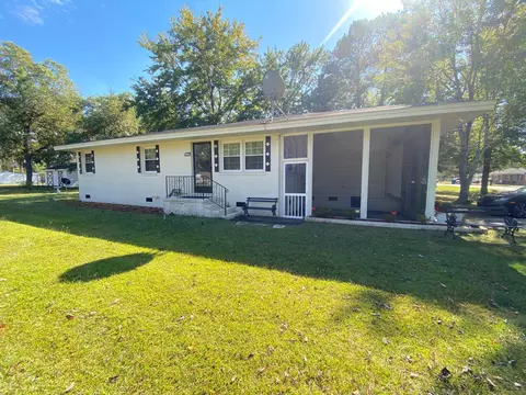 209 Pace St, Smithfield, NC 27577 photo 1