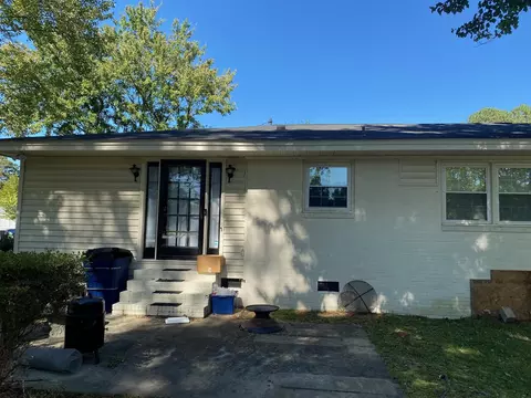 209 Pace St, Smithfield, NC 27577 photo 2
