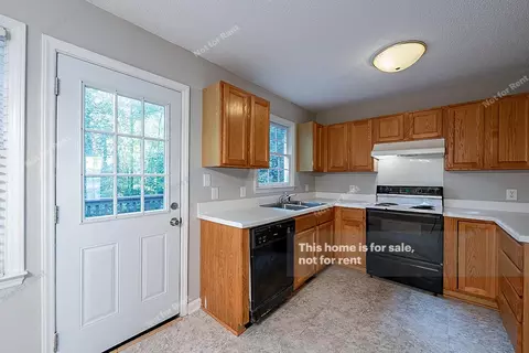 416 Johnson St, Garner, NC 27529 photo 4