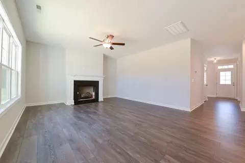 49 Tailwind Ln, Smithfield, NC 27577 photo 6