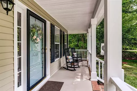 258 Susan Dr, Garner, NC 27529 photo 3