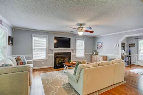 258 Susan Dr, Garner, NC 27529 photo 6