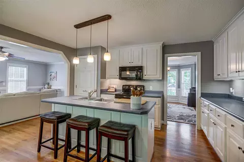 258 Susan Dr, Garner, NC 27529 photo 8
