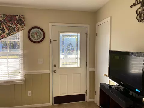 110 Pine St, Dunn, NC 28334 photo 5