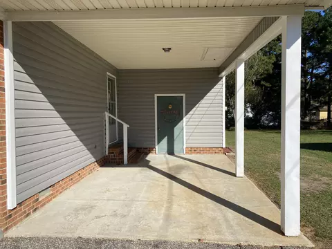 110 Pine St, Dunn, NC 28334 photo 4