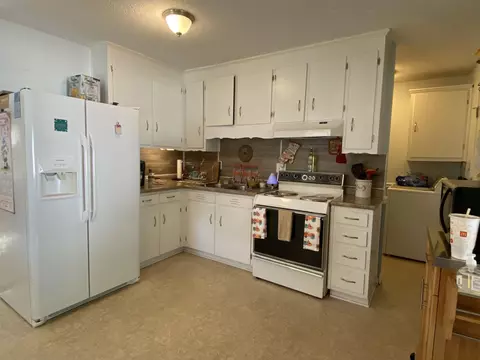 110 Pine St, Dunn, NC 28334 photo 9