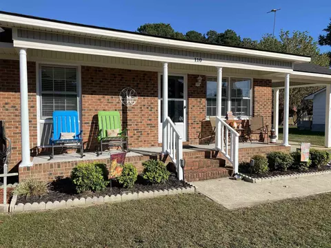 110 Pine St, Dunn, NC 28334 photo 3