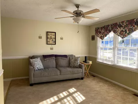 110 Pine St, Dunn, NC 28334 photo 7