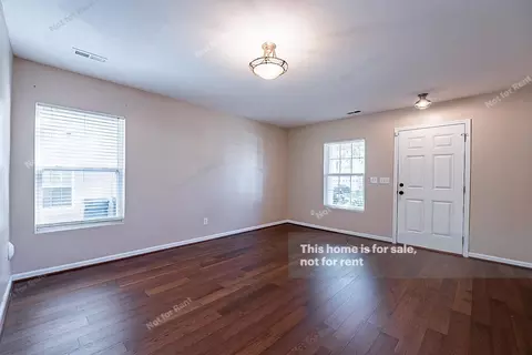 607 Pebblestone Dr, Durham, NC 27703 photo 5