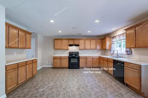 607 Pebblestone Dr, Durham, NC 27703 photo 8