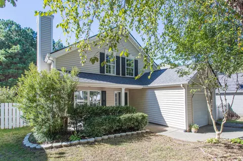4410 Dolwick Dr, Durham, NC 27713 photo 2