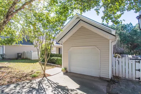 4410 Dolwick Dr, Durham, NC 27713 photo 1