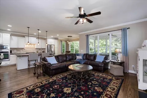 1242 Champions Pointe Pointe, Durham, NC 27712 photo 6