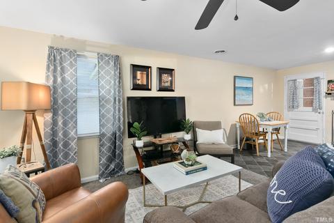 504 E Hammond St, Durham, NC 27704 photo 6