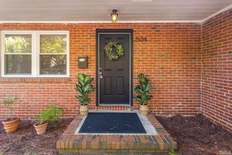 504 E Hammond St, Durham, NC 27704 photo 4