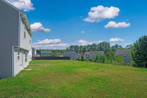 2926 Cherrybark Dr, Durham, NC 27704 photo 2
