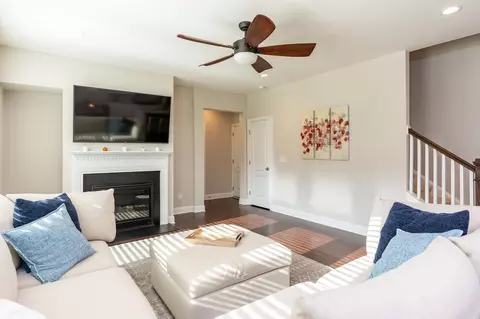 1303 Magic Hollow Rd, Durham, NC 27713 photo 9