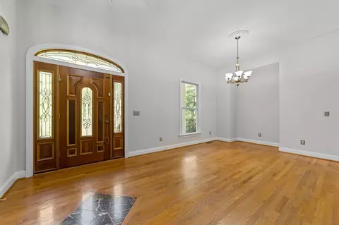 7004 Calais Dr, Durham, NC 27712 photo 4