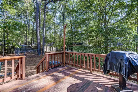 512 Chivalry Dr, Durham, NC 27703 photo 19