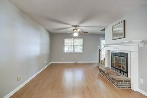 512 Chivalry Dr, Durham, NC 27703 photo 6